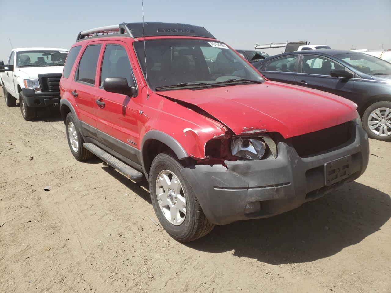 FORD ESCAPE XLT 2002 with VIN 1FMYU04152KE02464 - Photo from auction