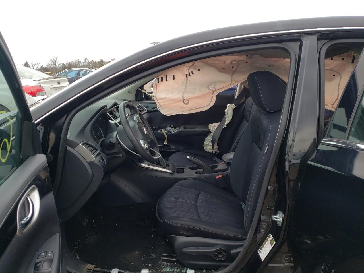 Photo 5 from auction – 2016 NISSAN SENTRA S with VIN 3N1AB7AP2GL655019