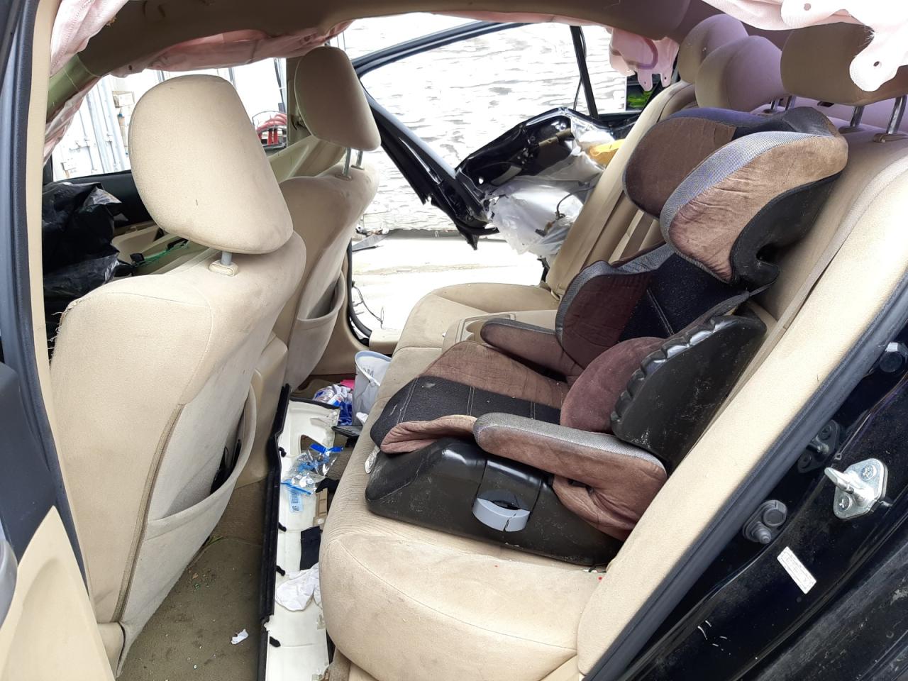 Photo 6 from auction – 2011 HONDA ACCORD LXP with VIN 1HGCP2F48BA110680