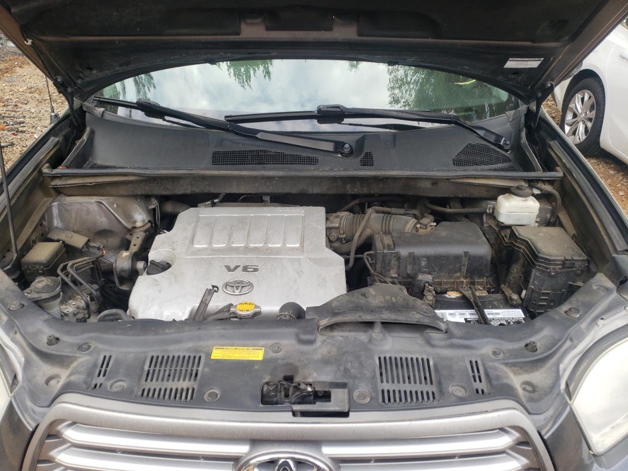Photo 7 from auction – 2010 TOYOTA HIGHLANDER with VIN 5TDBK3EH6AS019184