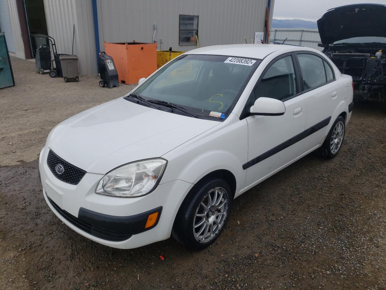 Photo 2 from auction – 2007 KIA RIO BASE with VIN KNADE123076246115