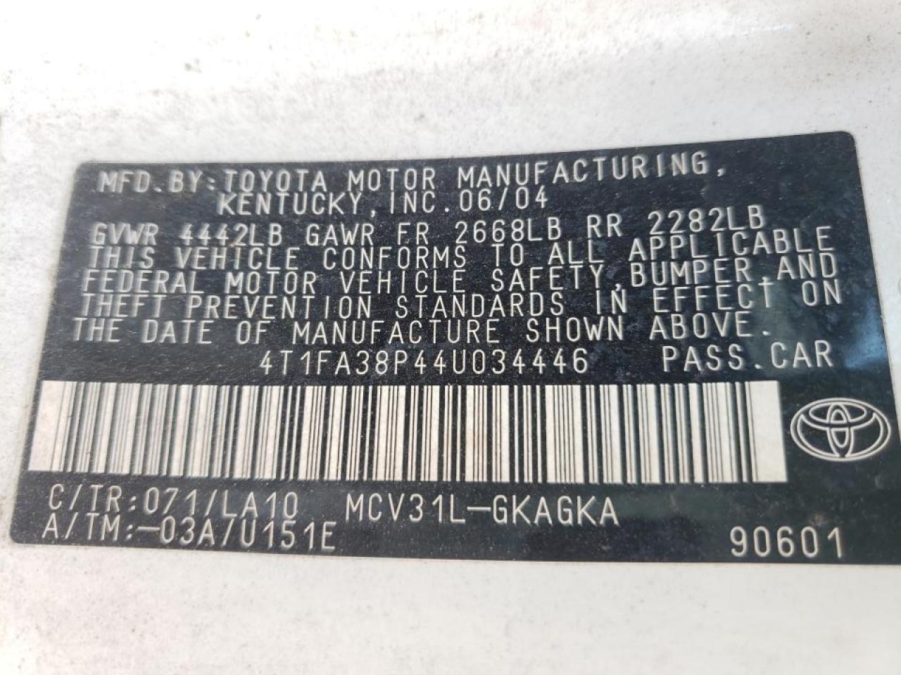 Photo 10 from auction – 2004 TOYOTA CAMRY with VIN 4T1FA38P44U034446