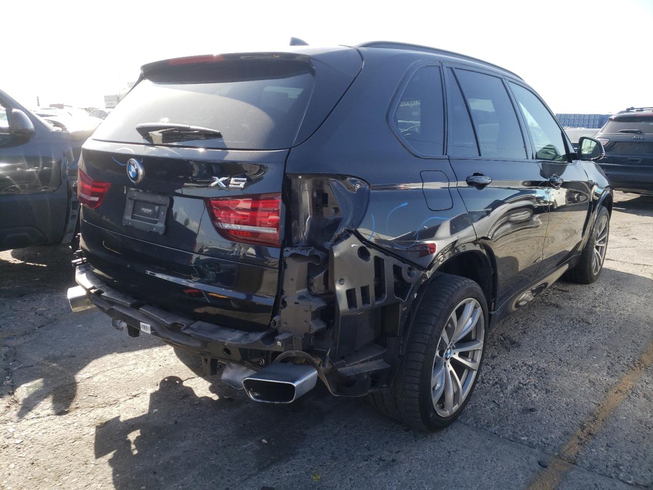 Photo 4 from auction – 2017 BMW X5 SDRIVE3 with VIN 5UXKR2C52H0U21133