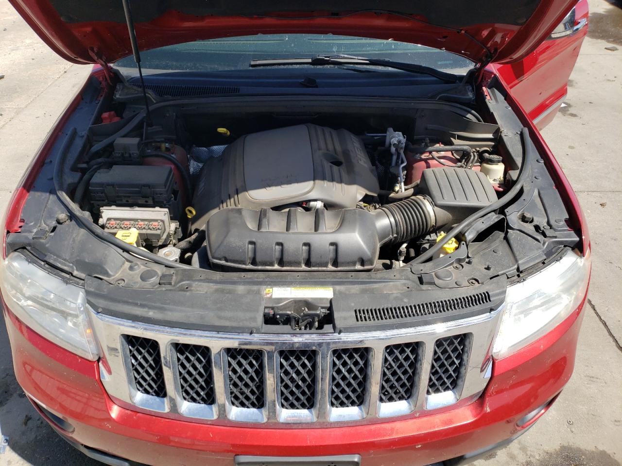 Photo 12 from auction – 2011 JEEP GRAND CHER with VIN 1J4RR6GT2BC686652
