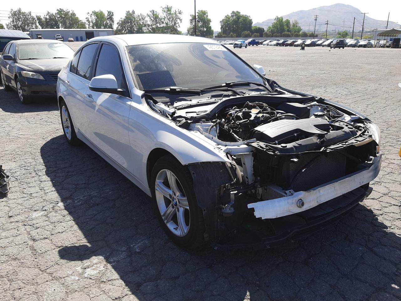 BMW 328 I SULE 2015 with VIN WBA3C1C58FK118325 - Photo from auction