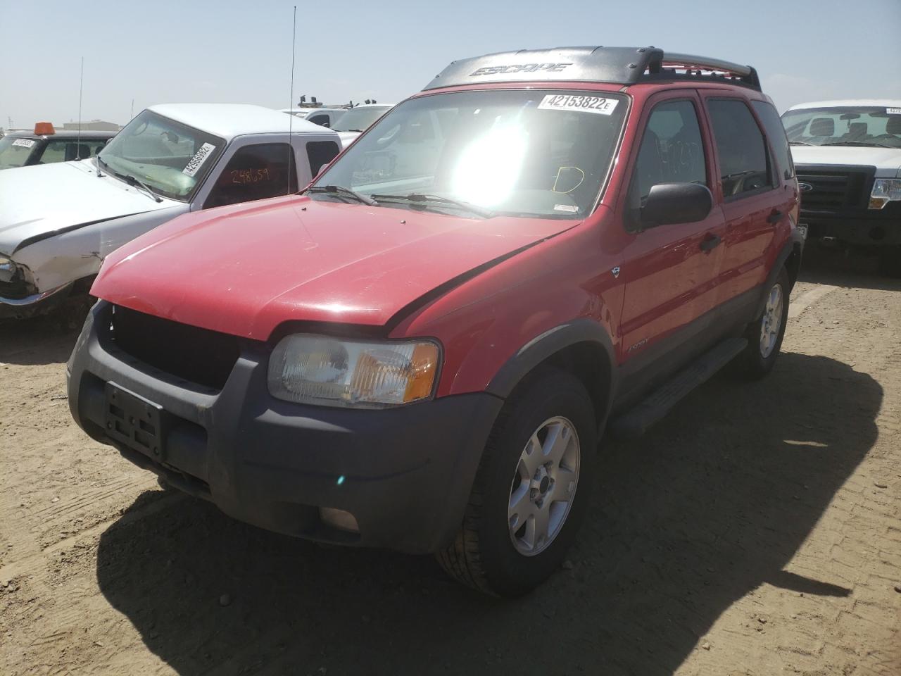 Photo 2 from auction – 2002 FORD ESCAPE XLT with VIN 1FMYU04152KE02464