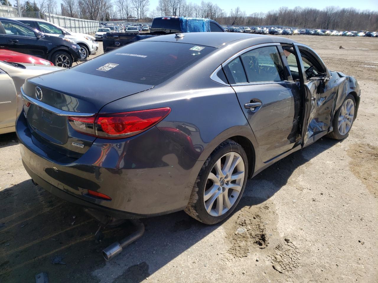 Photo 4 from auction – 2015 MAZDA 6 TOURING with VIN JM1GJ1V58F1195130