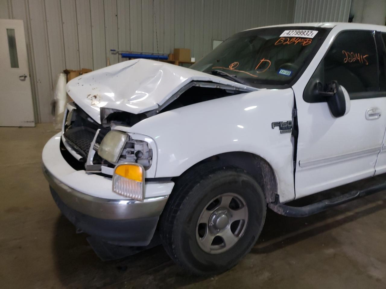 Zdjęcie 9 z aukcji – 2003 FORD F150 SUPER z VIN 1FTRW07643KB28458