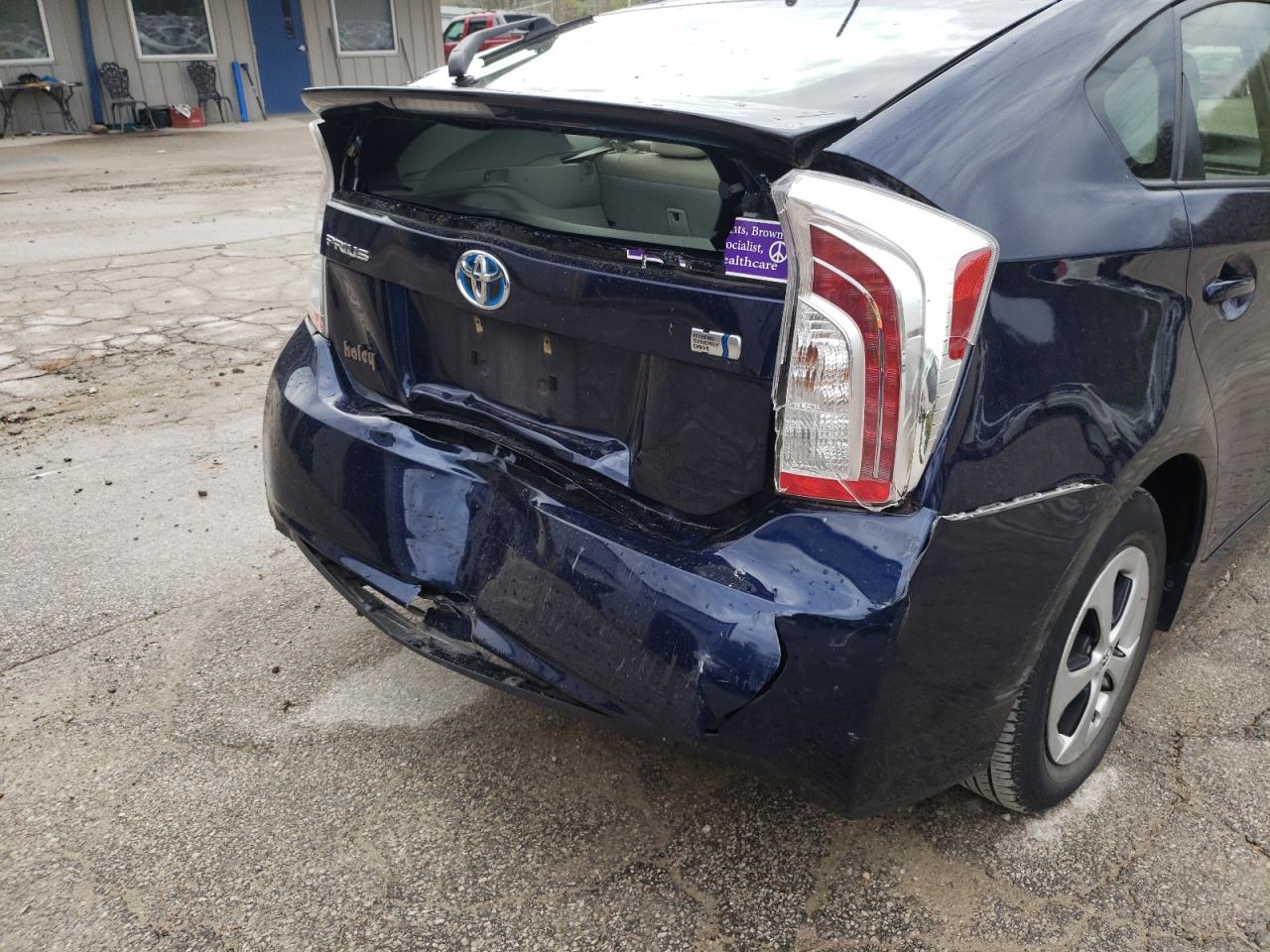 Photo 9 from auction – 2015 TOYOTA PRIUS with VIN JTDKN3DU9F0439487