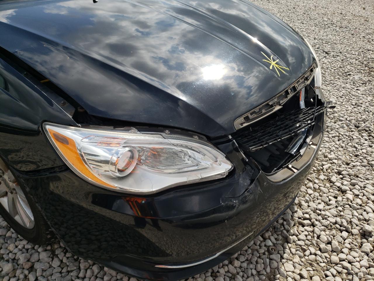 Photo 9 from auction – 2013 CHRYSLER 200 TOURIN with VIN 1C3CCBBB1DN542624