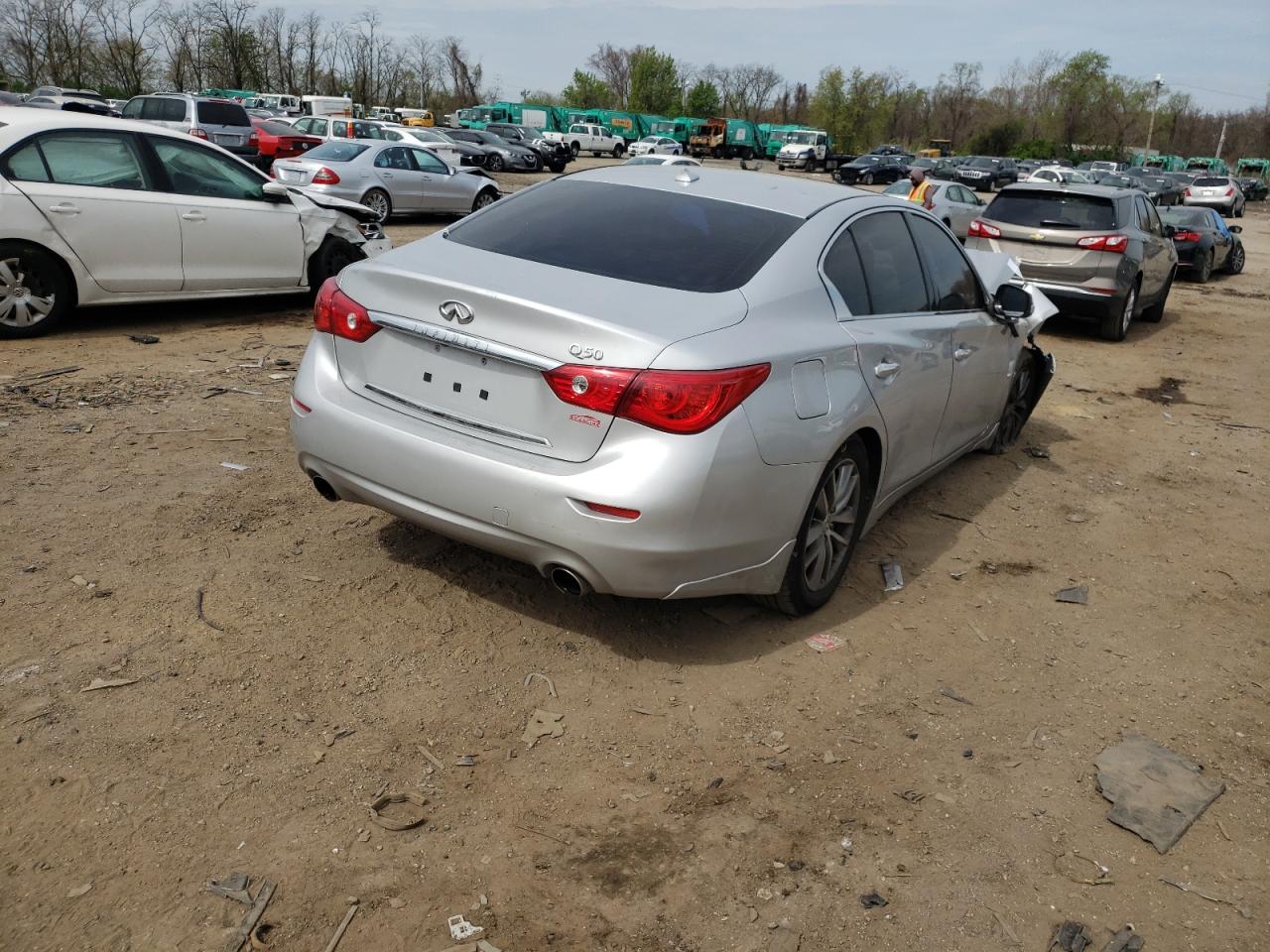 Photo 4 from auction – 2014 INFINITI Q50 BASE with VIN JN1BV7AP3EM687041