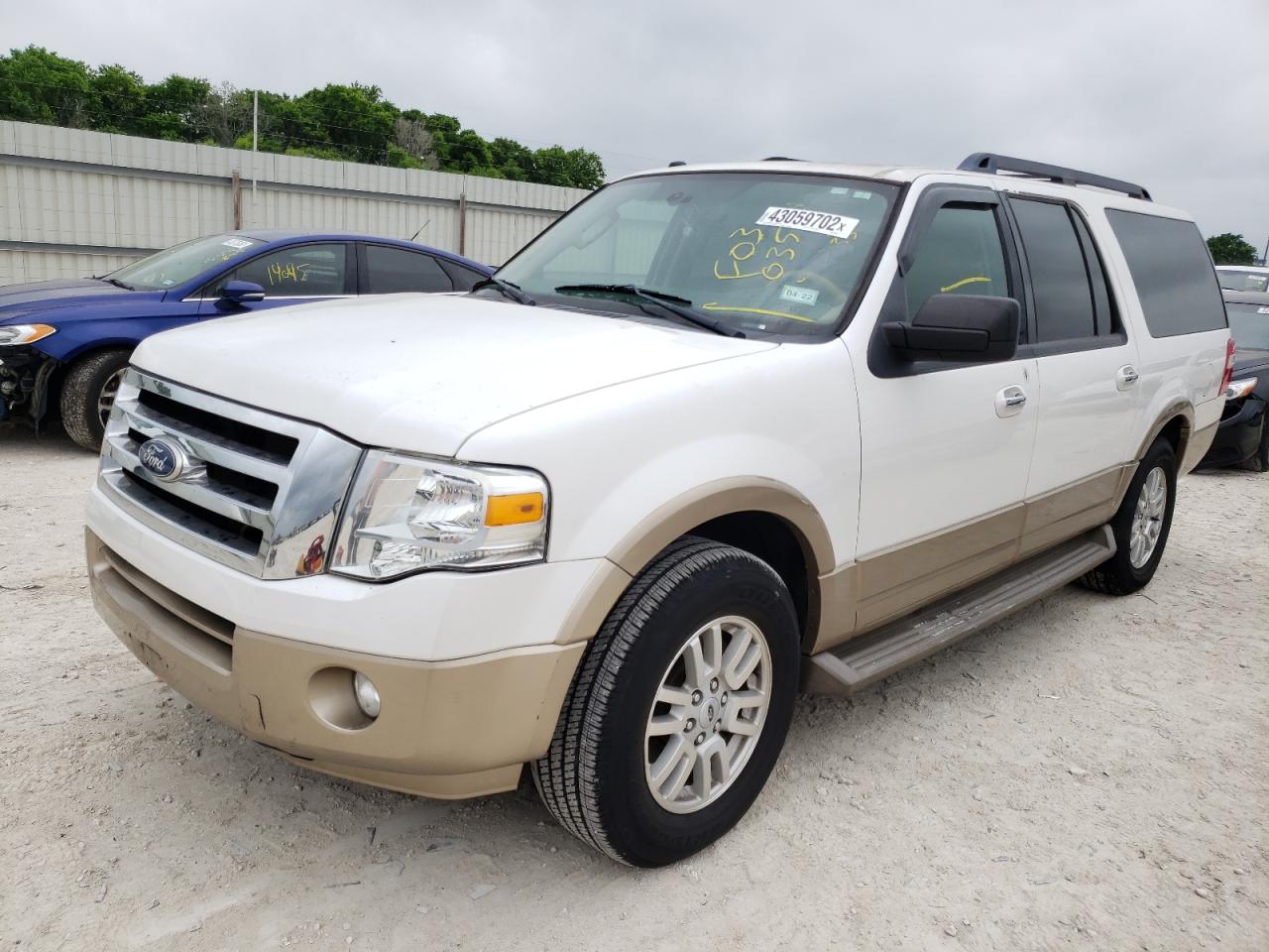 Photo 9 from auction – 2012 FORD EXPEDITION with VIN 1FMJK1H52CEF03035
