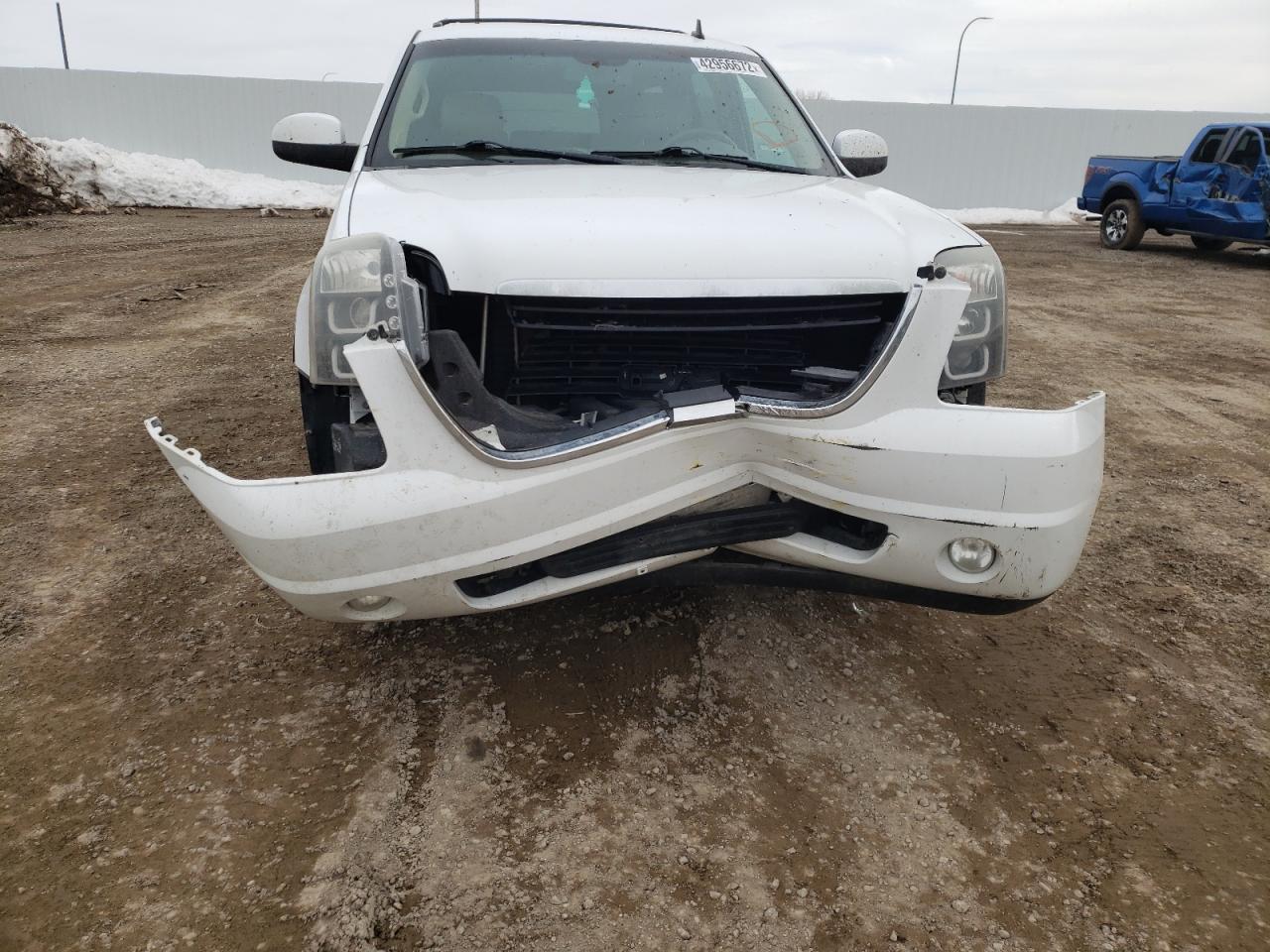 Photo 9 from auction – 2011 GMC YUKON XL K with VIN 1GKS2KE35BR190821