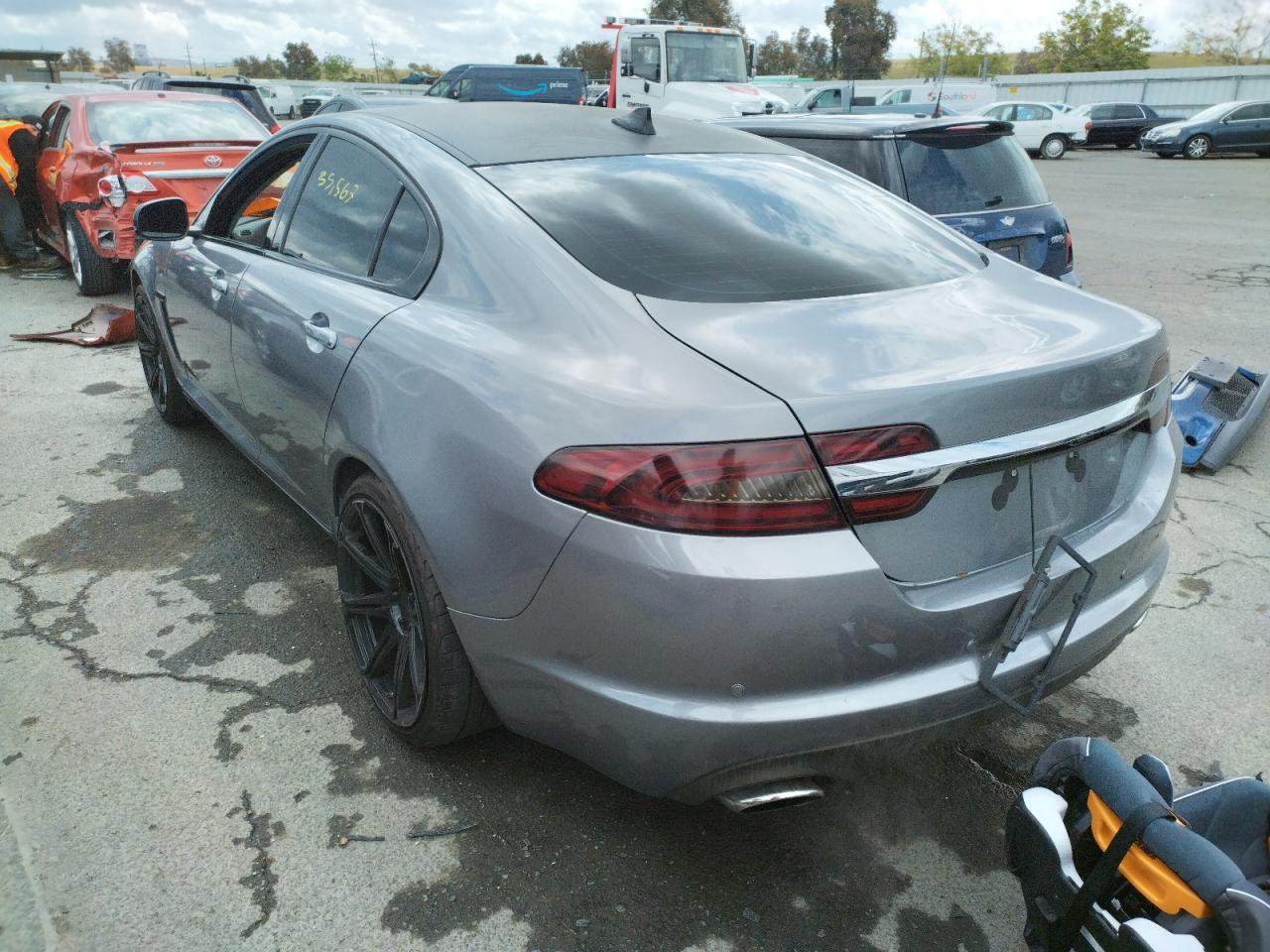 Photo 3 from auction – 2013 JAGUAR XF with VIN SAJWA0E73D8S69700