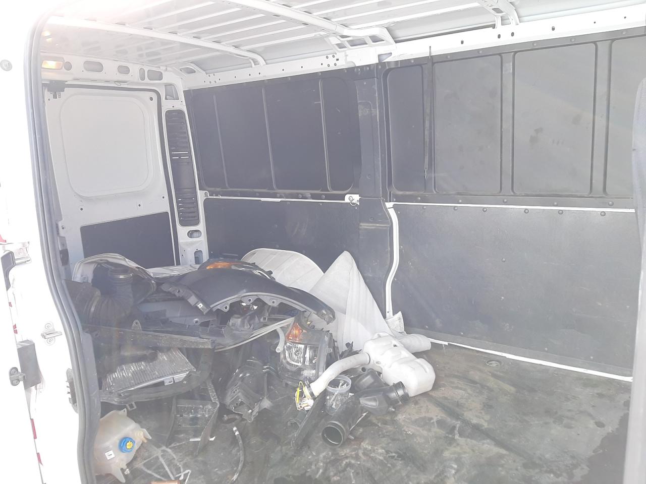 Photo 6 from auction – 2019 RAM PROMASTER with VIN 3C6TRVAG0KE505744