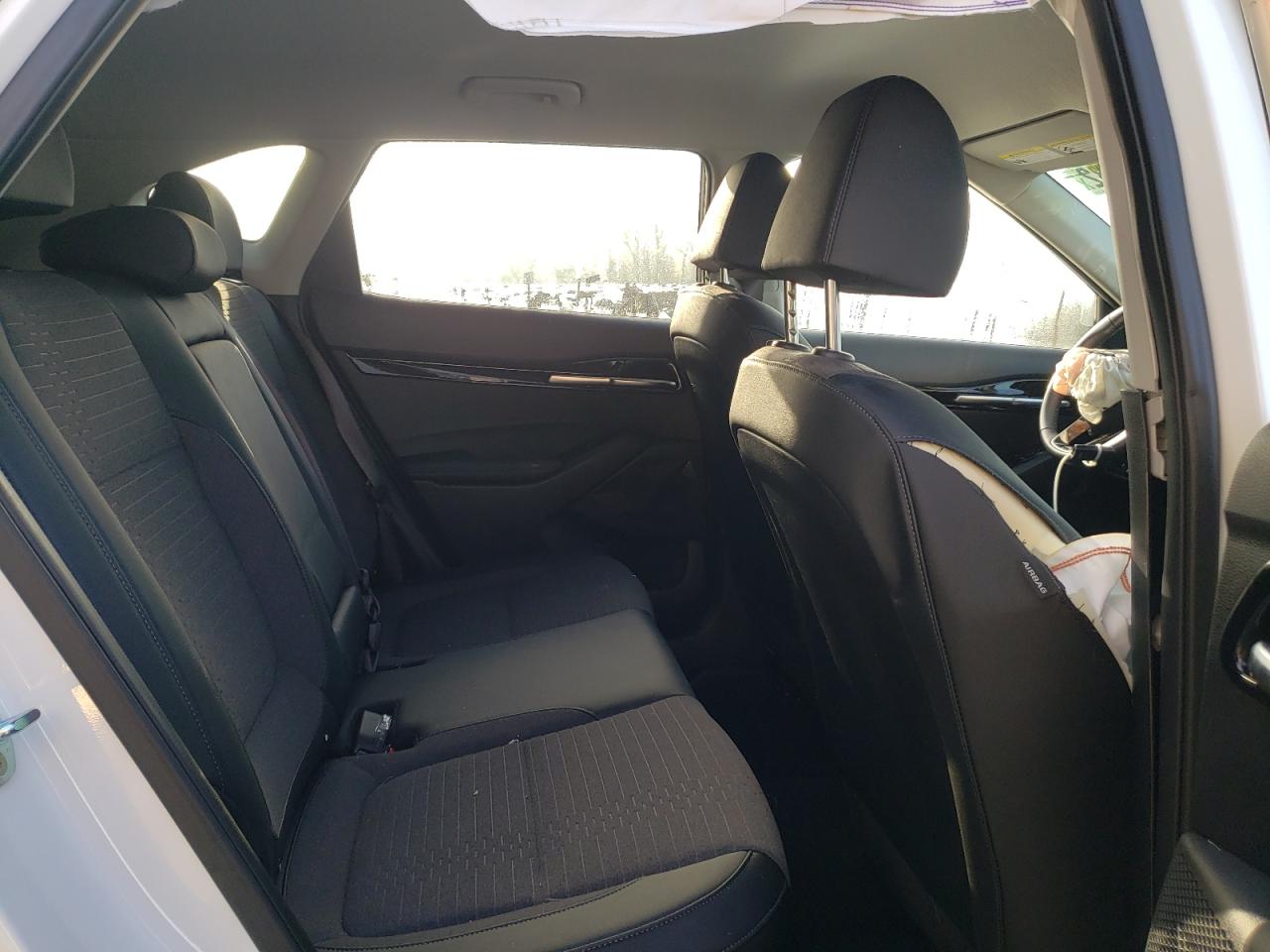 Photo 6 from auction – 2022 KIA SELTOS S with VIN KNDEUCA25N7239375
