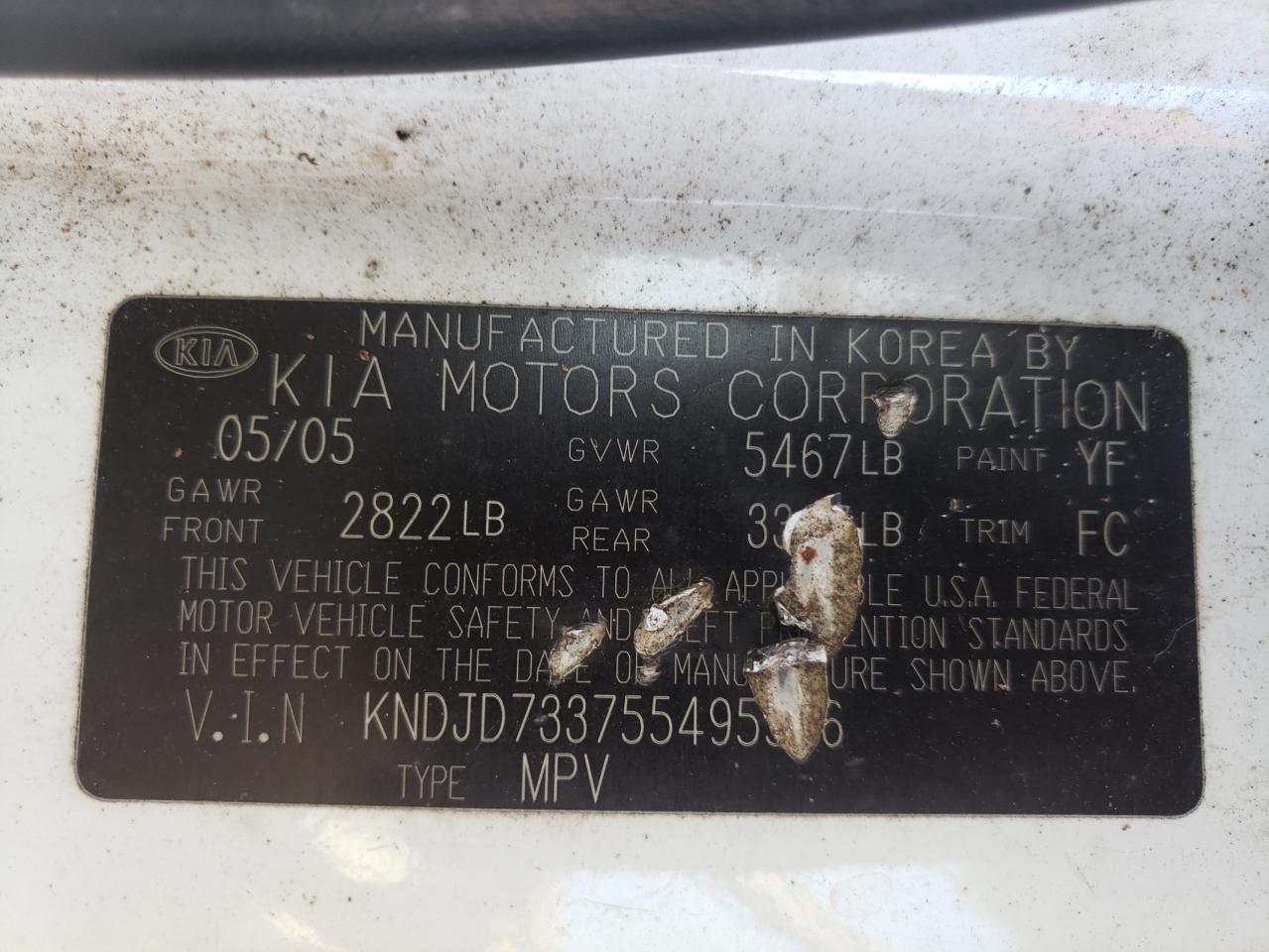 Photo 10 from auction – 2005 KIA SORENTO EX with VIN KNDJD733755495556