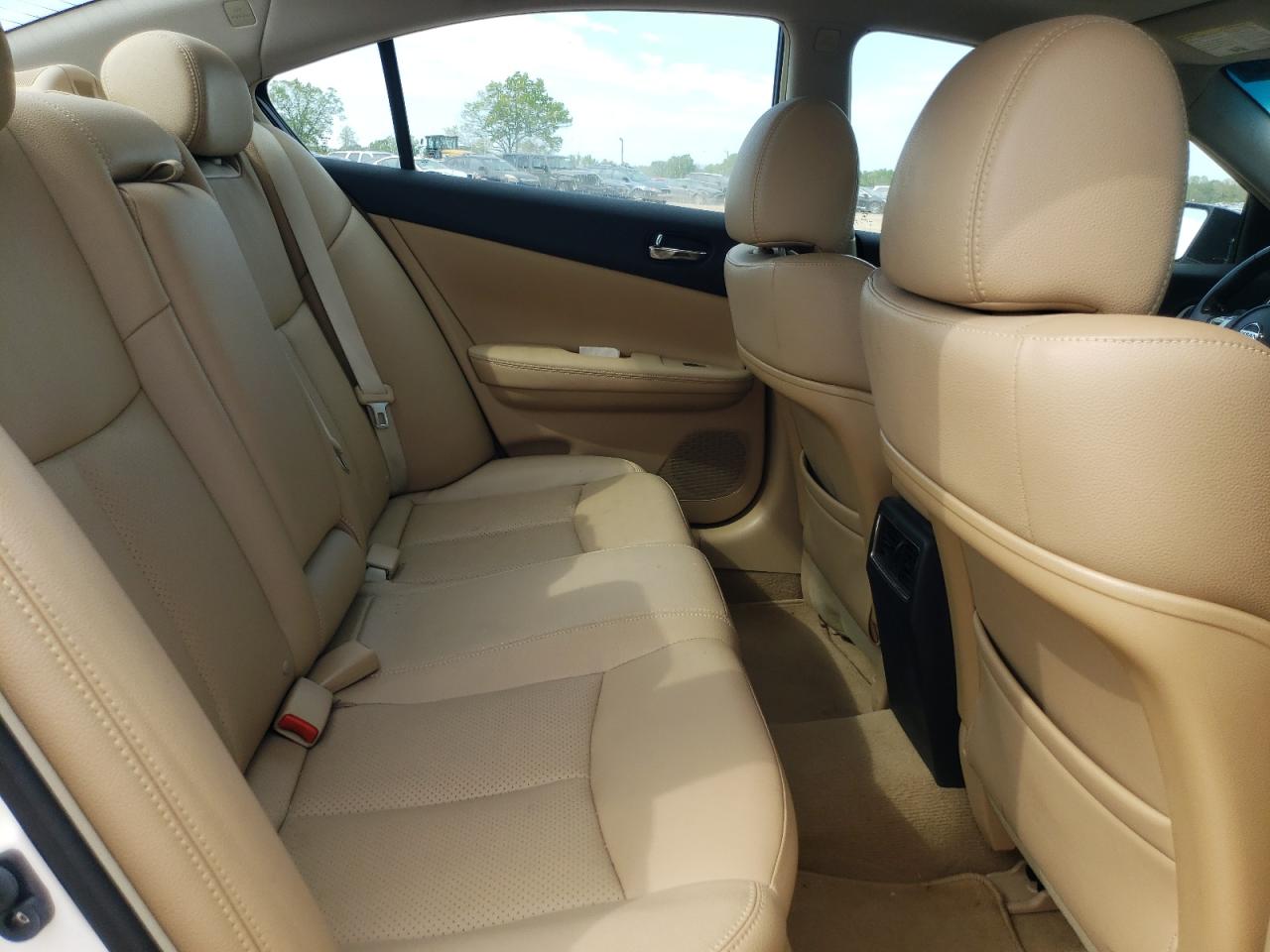 Photo 6 from auction – 2011 NISSAN MAXIMA S with VIN 1N4AA5AP0BC829488