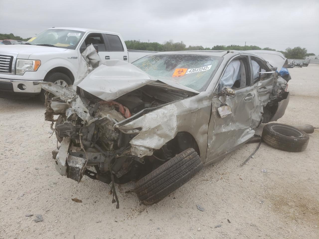 Photo 2 from auction – 2017 LEXUS ES 300H with VIN JTHBW1GG9H2158416