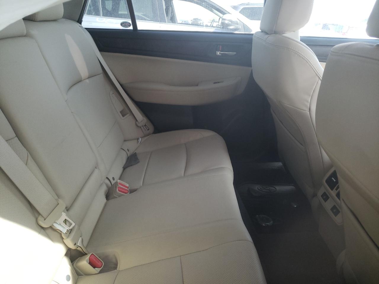 Photo 6 from auction – 2017 SUBARU OUTBACK 2. with VIN 4S4BSANC3H3286539