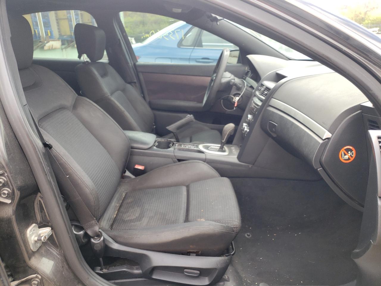 Photo 5 from auction – 2009 PONTIAC G8 with VIN 6G2ER57709L191773