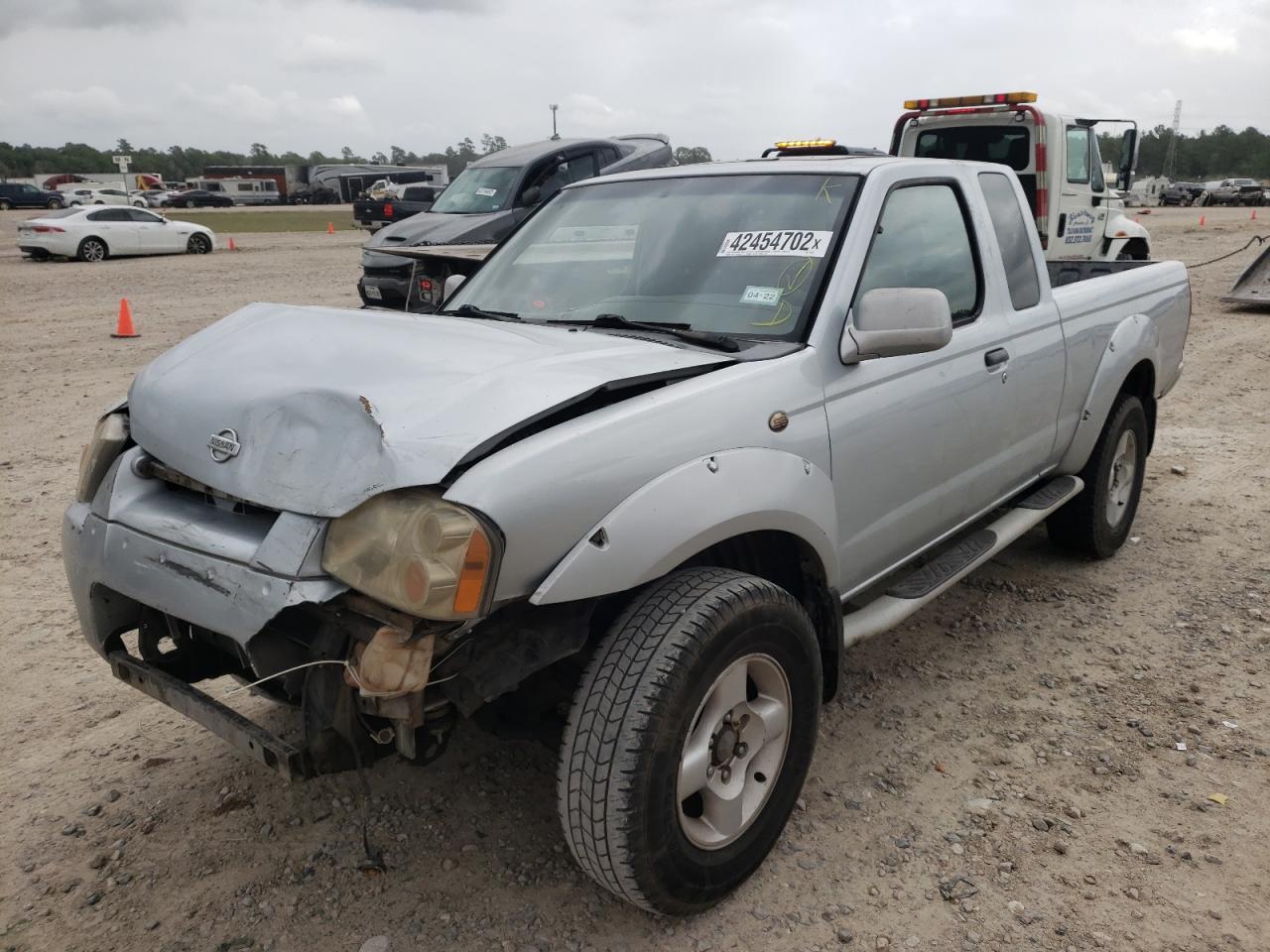 Photo 2 from auction – 2001 NISSAN FRONTIER K with VIN 1N6ED26T51C329670