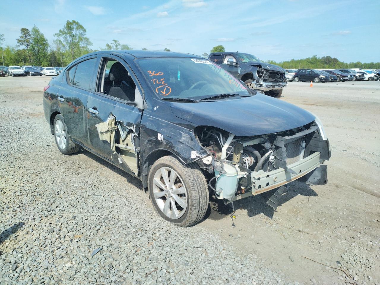 Photo 9 from auction – 2014 NISSAN VERSA S with VIN 3N1CN7AP7EL877729
