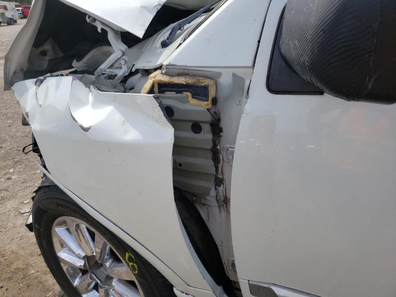 Photo 10 from auction – 2008 INFINITI QX56 with VIN 5N3AA08D08N901816