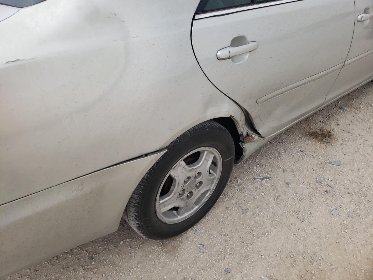Photo 9 from auction – 2003 TOYOTA CAMRY LE with VIN 4T1BE32K53U751372