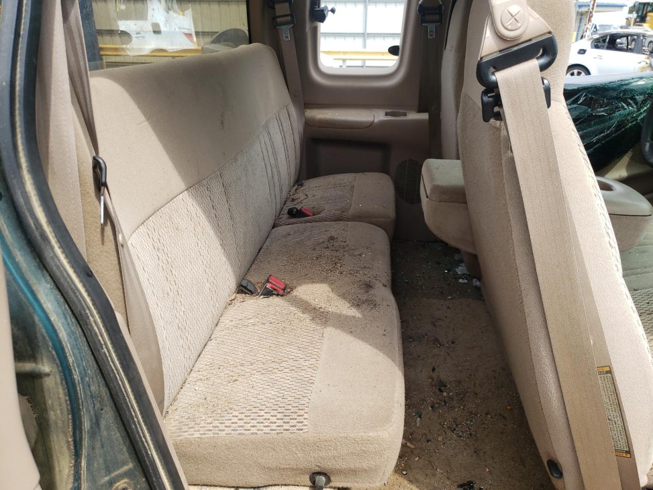 Photo 6 from auction – 1997 FORD F150 with VIN 1FTDX1769VND06167