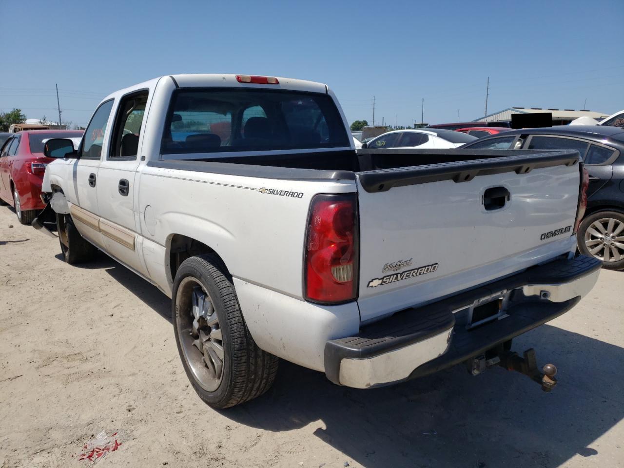 Photo 3 from auction – 2005 CHEVROLET SILVERADO with VIN 2GCEC13T951249000
