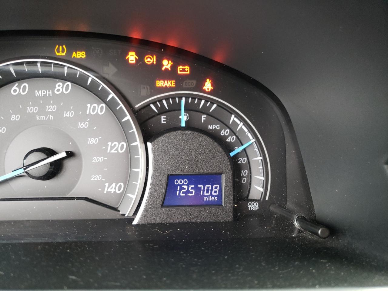 Photo 8 from auction – 2013 TOYOTA CAMRY L with VIN 4T4BF1FK3DR277733