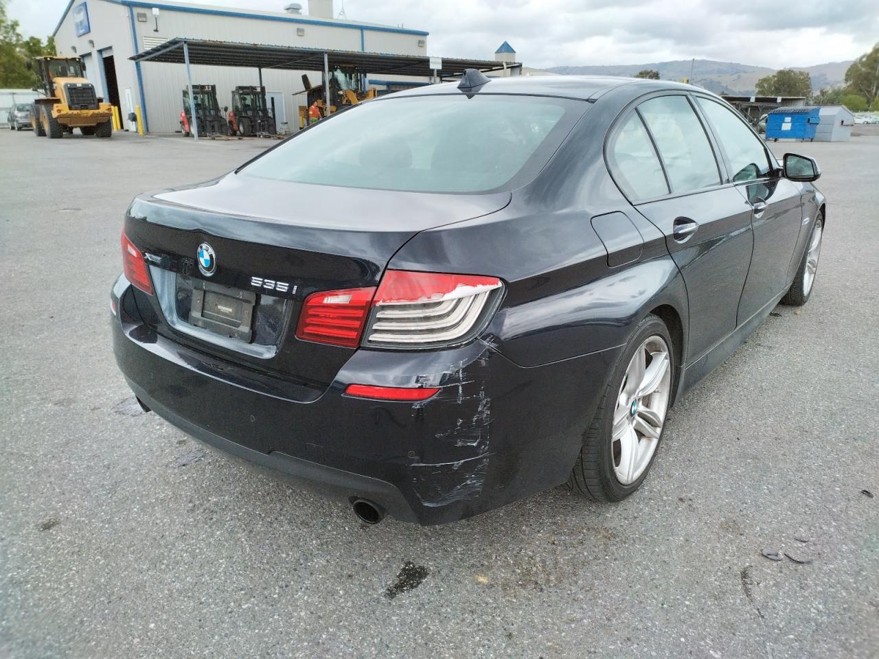 Photo 4 from auction – 2014 BMW 535 XI with VIN WBA5B3C56ED531001