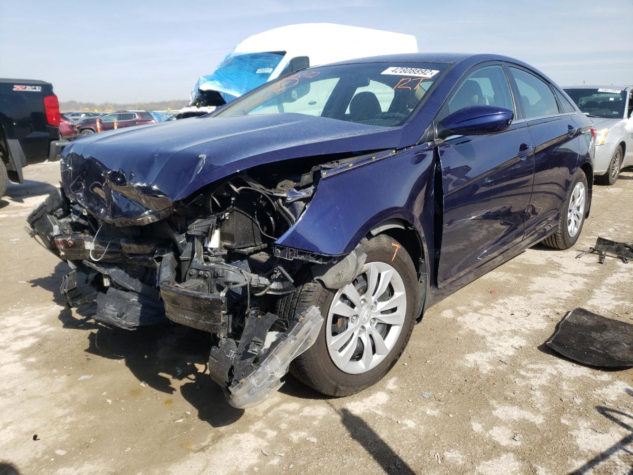 Photo 2 from auction – 2011 HYUNDAI SONATA GLS with VIN 5NPEB4AC8BH211372