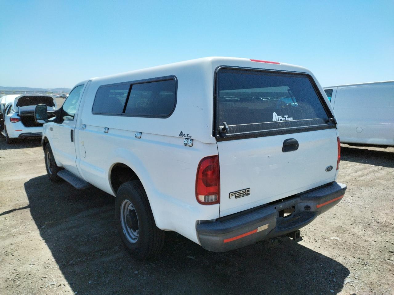Foto 3 de la subasta – 2004 FORD F250 SUPER con VIN 1FTNF20L44EC87717