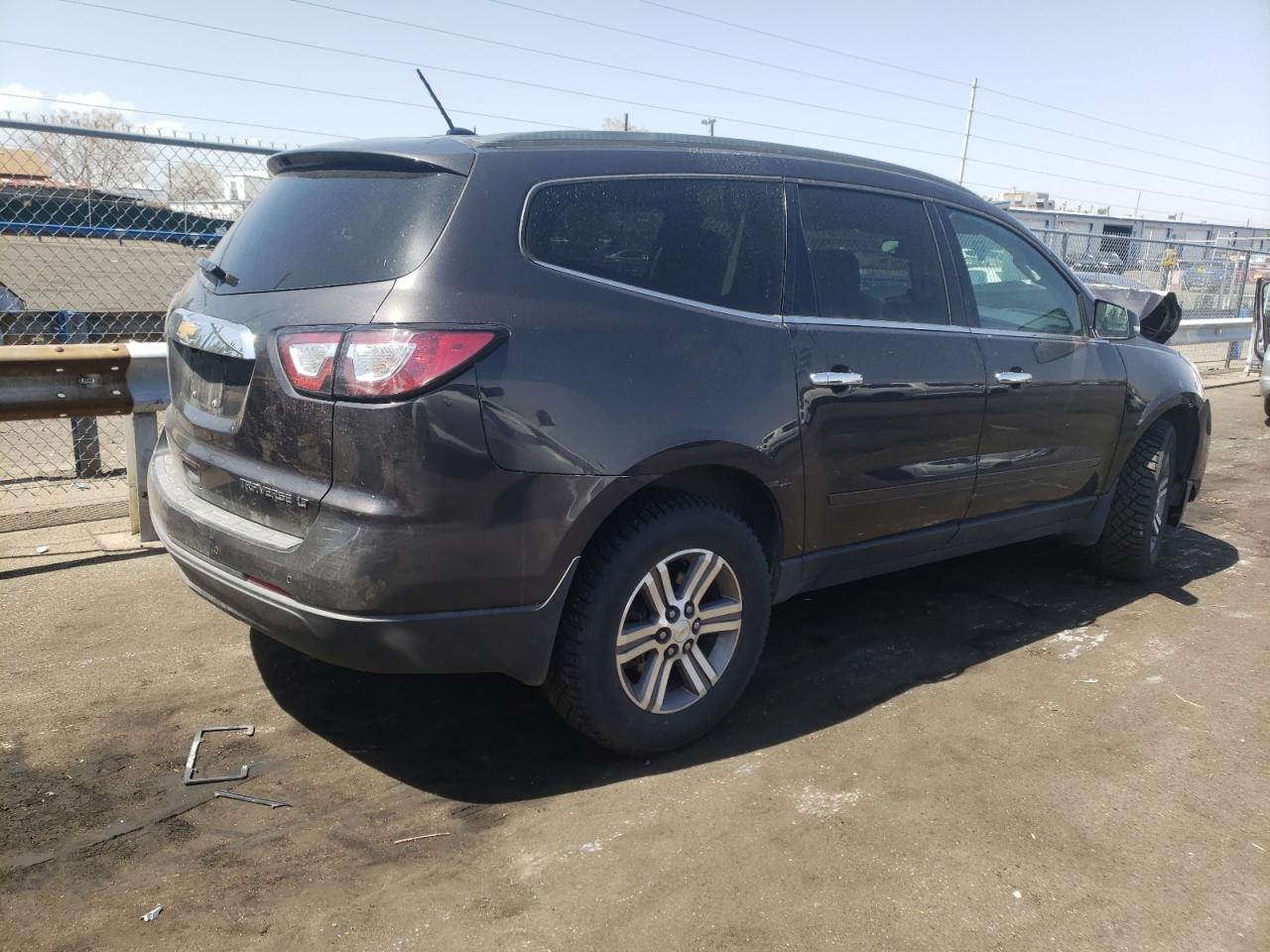 Photo 4 from auction – 2015 CHEVROLET TRAVERSE L with VIN 1GNKVHKDXFJ112193