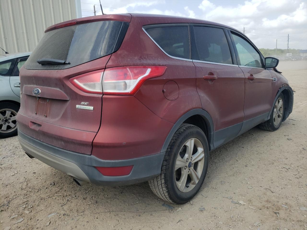 Photo 4 from auction – 2016 FORD ESCAPE SE with VIN 1FMCU0GX3GUB14593