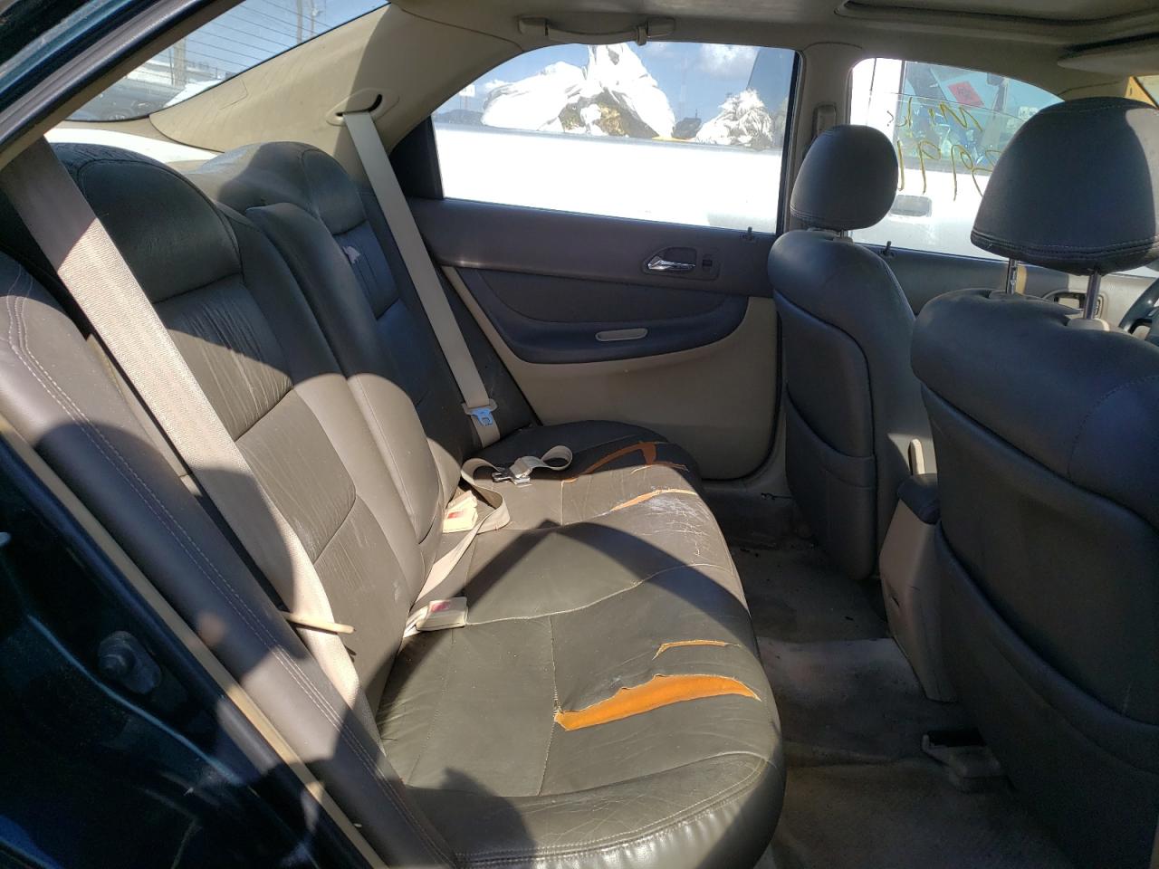 Photo 6 from auction – 1994 HONDA ACCORD EX with VIN JHMCD5658RC098643