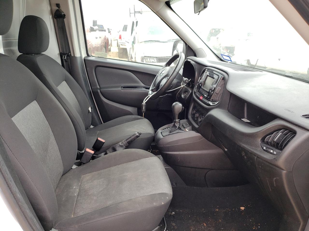 Photo 5 from auction – 2017 RAM PROMASTER with VIN ZFBERFBB2H6E52673