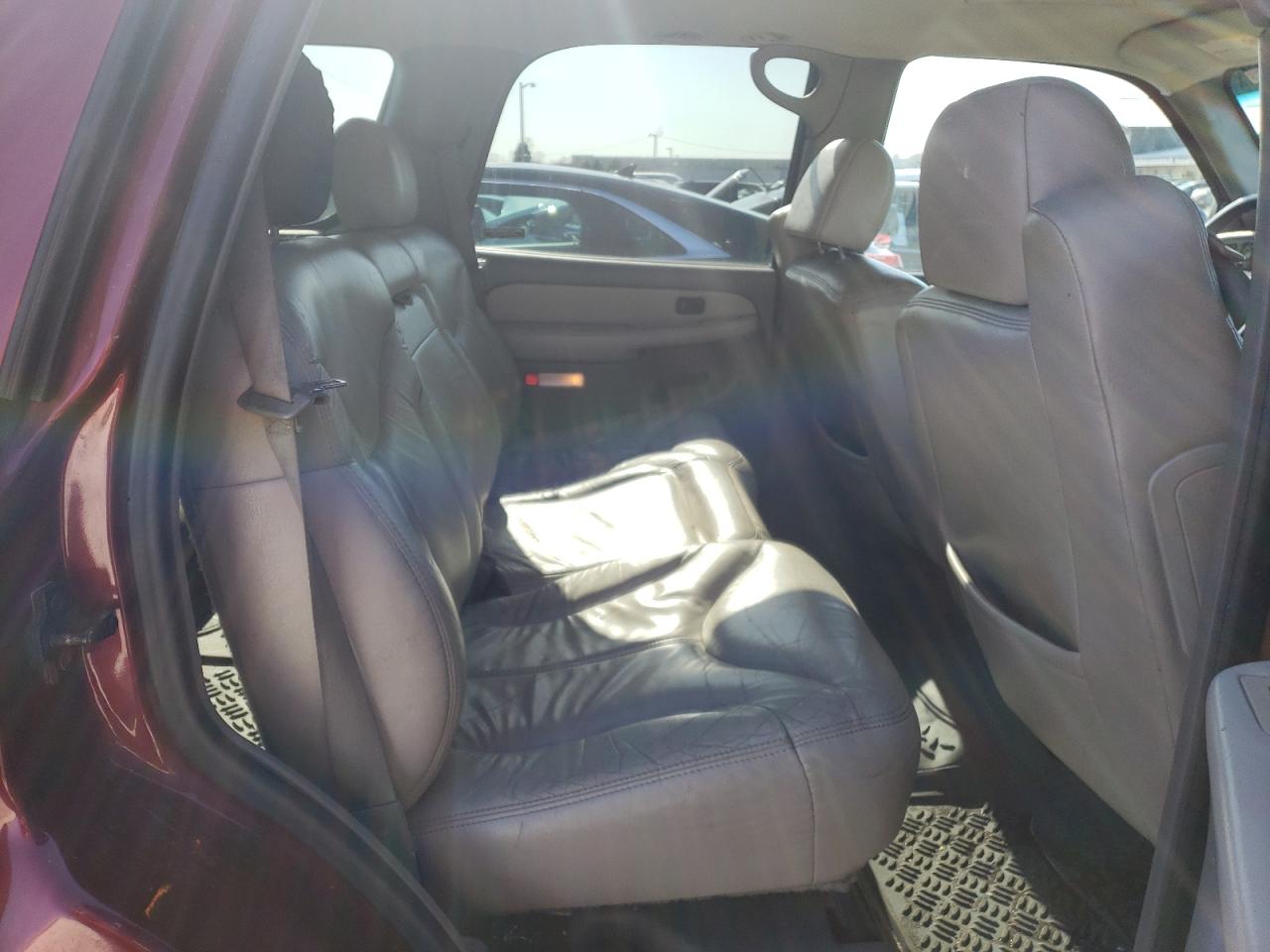 Photo 6 from auction – 2001 GMC YUKON with VIN 1GKEK13T71J295576