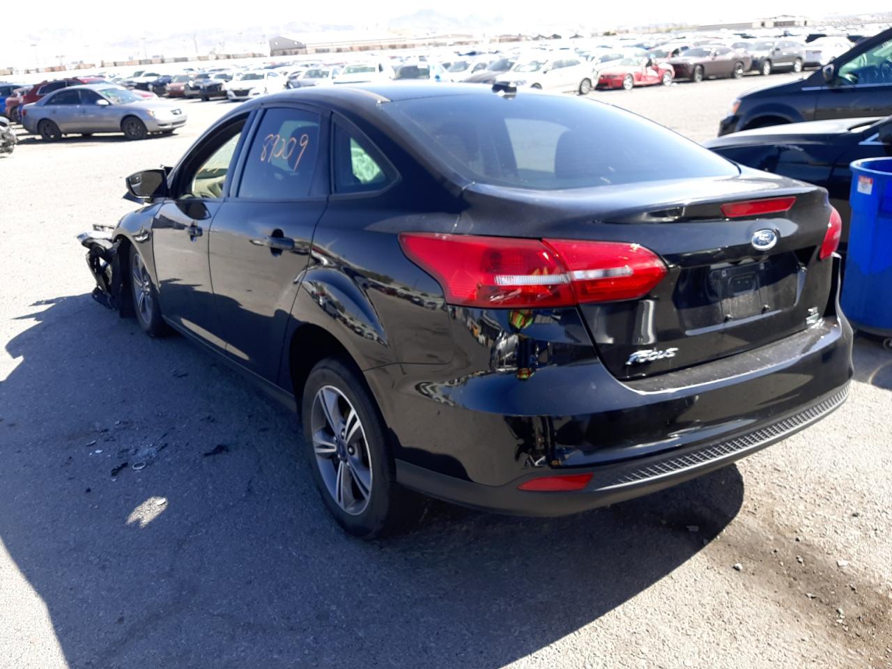 Photo 3 from auction – 2018 FORD FOCUS SE with VIN 1FADP3FE7JL203670