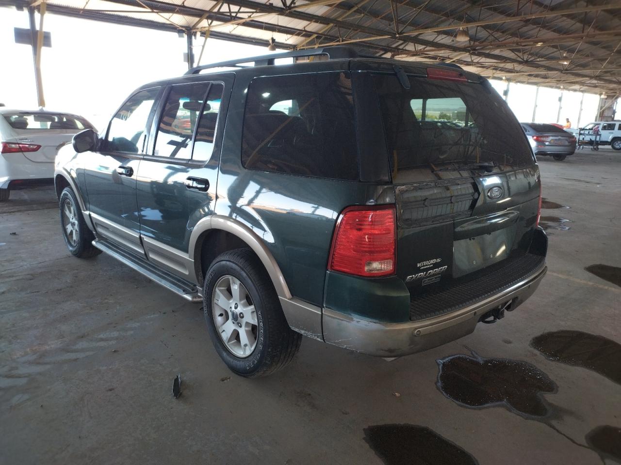 Photo 3 from auction – 2003 FORD EXPLORER E with VIN 1FMZU74E03UB58857