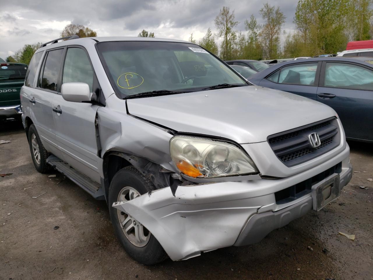 HONDA PILOT EX 2003 z numerem VIN 2HKYF18423H559250 - Zdjęcie z aukcji
