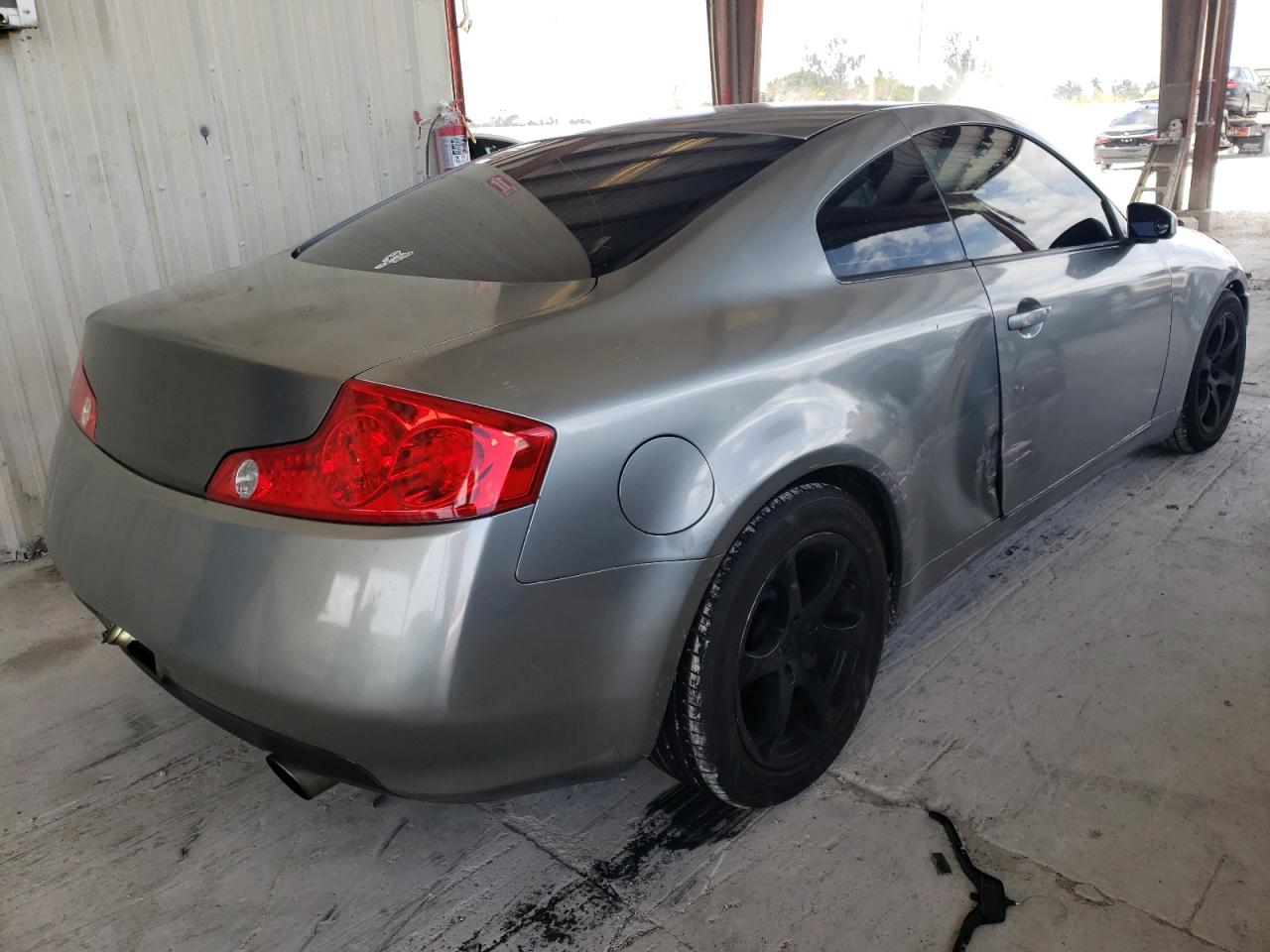 Photo 4 from auction – 2005 INFINITI G35 with VIN JNKCV54E75M419348