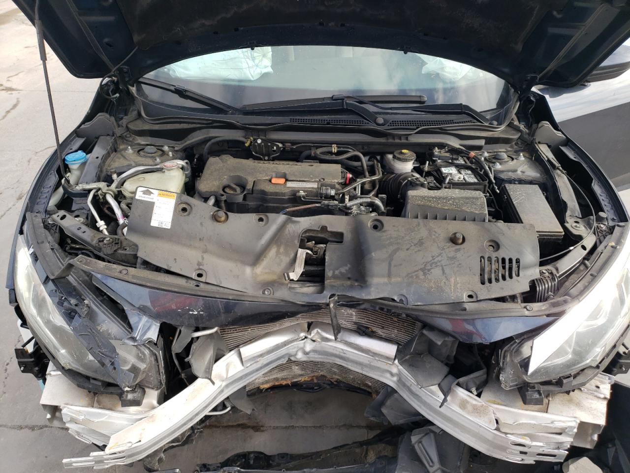 Photo 7 from auction – 2018 HONDA CIVIC LX with VIN 2HGFC2F52JH579992