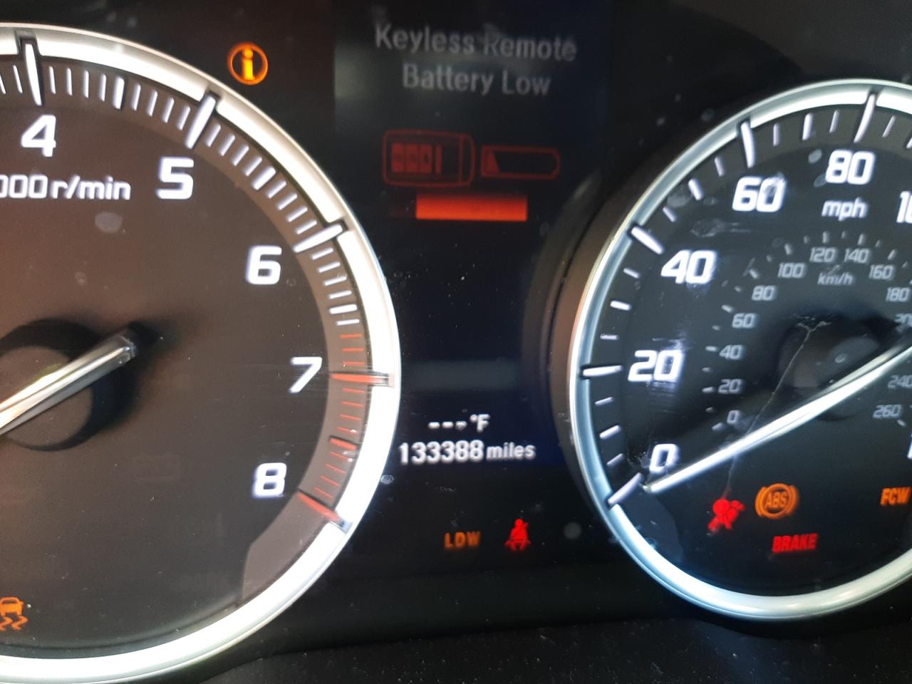 Photo 8 from auction – 2014 ACURA MDX TECHNO with VIN 5FRYD3H64EB009311