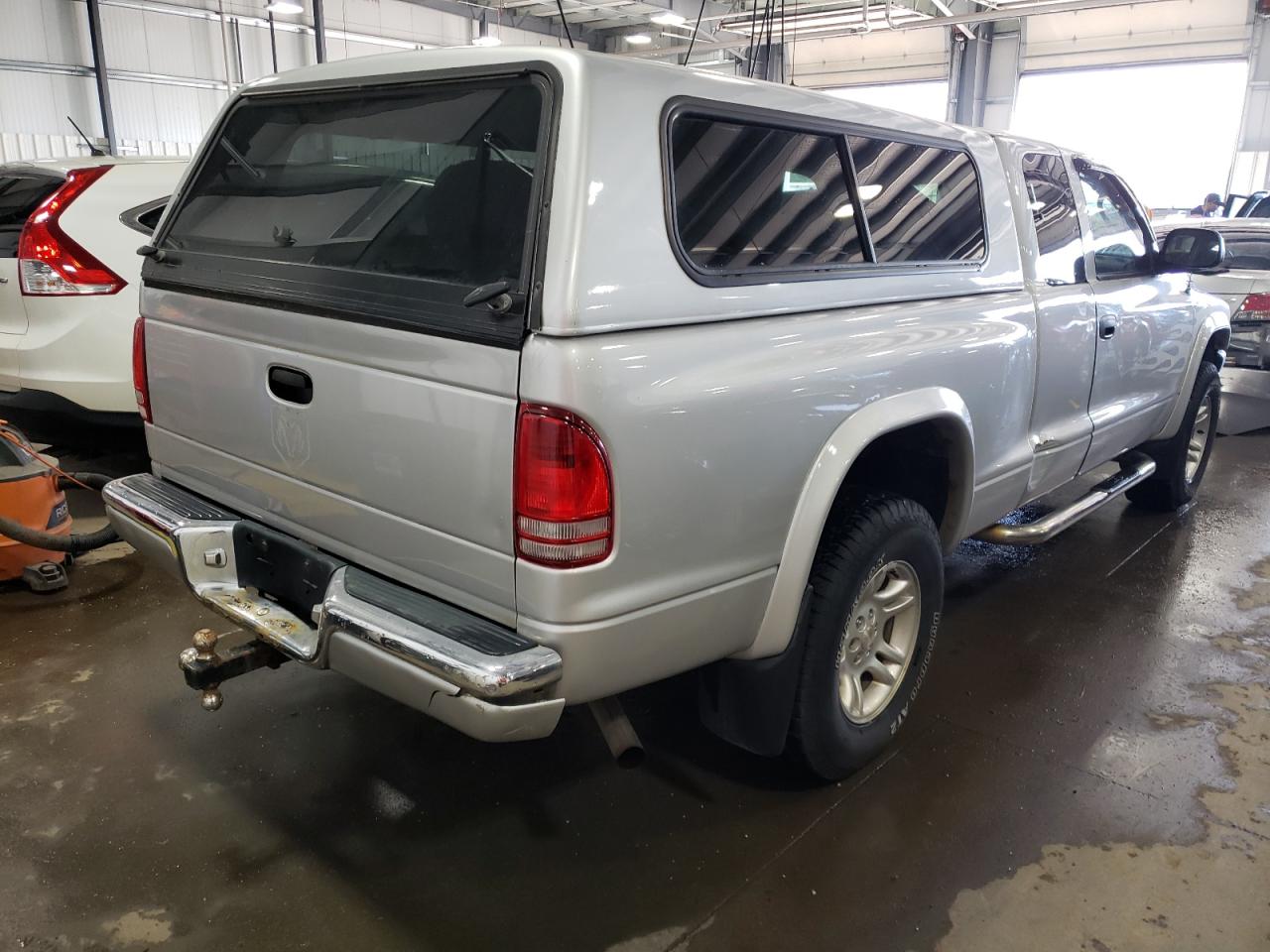 Photo 4 from auction – 2004 DODGE DAKOTA SPO with VIN 1D7HG32N74S675191