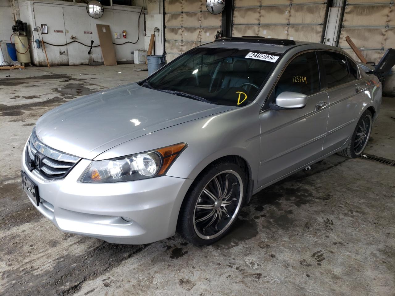 Photo 2 from auction – 2012 HONDA ACCORD EXL with VIN 1HGCP3F85CA024138