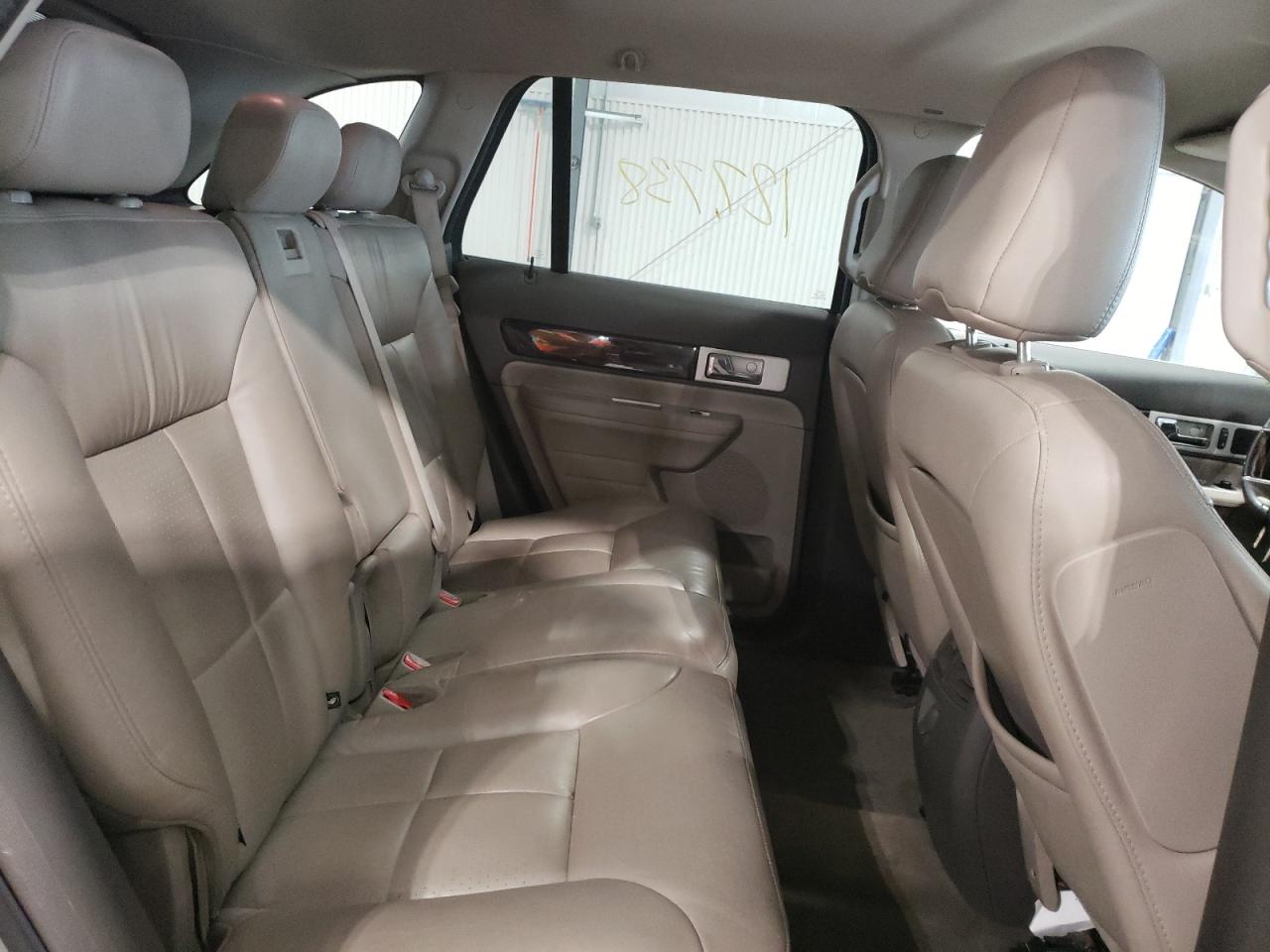 Photo 6 from auction – 2008 LINCOLN MKX with VIN 2LMDU88C78BJ21928