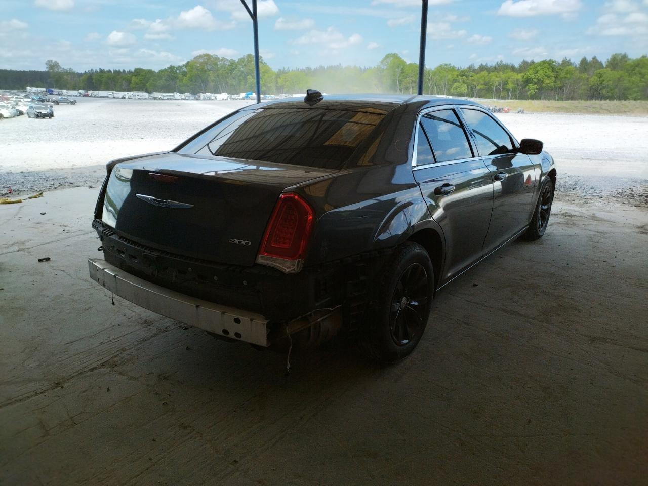 صورة رقم 4 من المزاد - 2016 CHRYSLER 300 LIMITE مع VIN 2C3CCAAG4GH216479